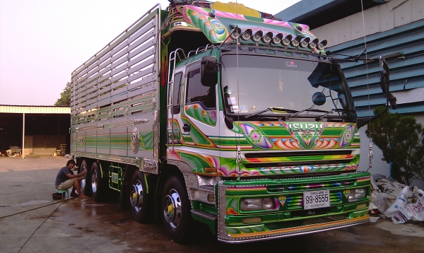 ขายรถบรรทุก12ล้อ　(จองแล้วครับ)