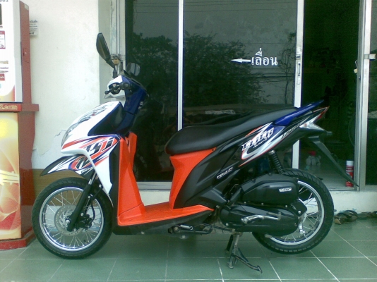 รุ่นใหม่ล่าสุด Click 125 i ปี 2555 คุณภาพดีสวยจริงขายถูกราคาส่ง รุ่นใหม่ล่าสุด Click 125 i ปี 2555 คุณภาพดีสวยจริงขายถูกราคาส่ง