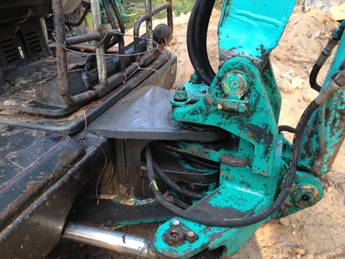 ขายรถขุดเล็ก KOMATSU PC30-7 สภาพพร้อมใช้ราคาเบาๆ