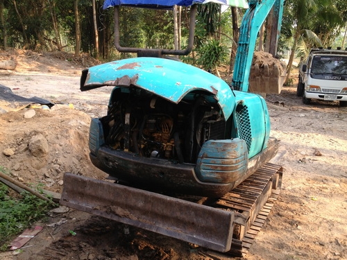 ขายรถขุดเล็ก KOMATSU PC30-7 สภาพพร้อมใช้ราคาเบาๆ