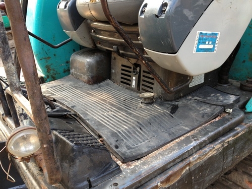 ขายรถขุดเล็ก KOMATSU PC30-7 สภาพพร้อมใช้ราคาเบาๆ