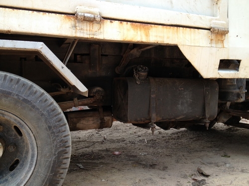 ขายรถ6 ล้อดั้ม 100แรงราคาเบาๆสภาพพร้อมใช้รถใช้งานอยู่ทุกวัน