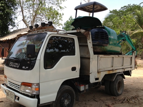 ขายรถ6 ล้อดั้ม 100แรงราคาเบาๆสภาพพร้อมใช้รถใช้งานอยู่ทุกวัน