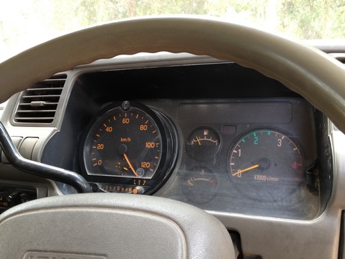 ขายรถ6 ล้อดั้ม 100แรงราคาเบาๆสภาพพร้อมใช้รถใช้งานอยู่ทุกวัน