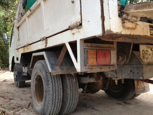 ขายรถ6 ล้อดั้ม 100แรงราคาเบาๆสภาพพร้อมใช้รถใช้งานอยู่ทุกวัน