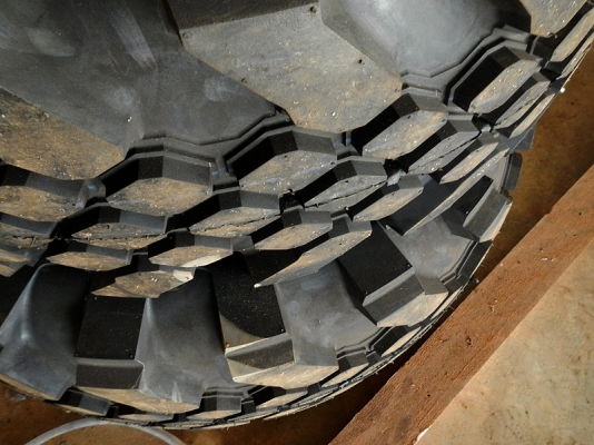 ขายยาง King cobra 35x10.5x15 ยังไม่ได้ใช้งาน ขายยาง King cobra 35x10.5x15 ยังไม่ได้ใช้งาน