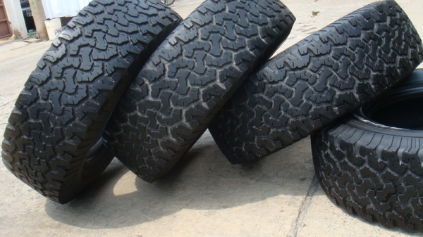 ขายยาง BF Goodrich Allterrain 265 75 r16 ปี09 ขายยาง BF Goodrich Allterrain 265 75 r16 ปี09