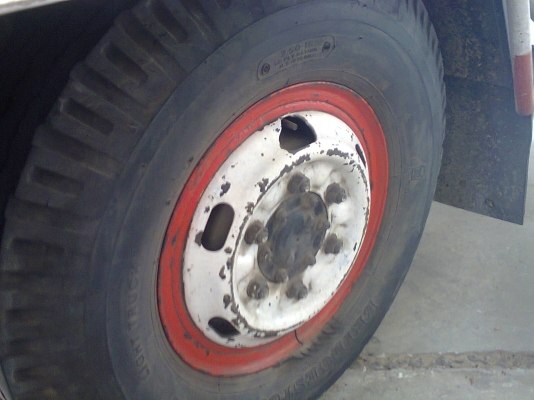 ขาย NKR 66 สี่ล้อกลาง 120 แรง เครื่องดี แชชซีสวยครับ ขาย NKR 66 สี่ล้อกลาง 120 แรง เครื่องดี แชชซีสวยครับ