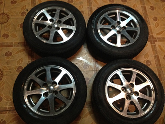 ขายแม็กมือ2 Toyota vios 7 ก้าน ขอบ14 4รู100+ยาง ราคา 3500 บ. ถูกกก***