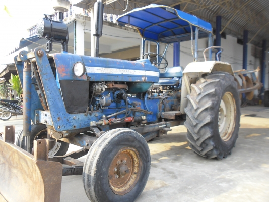 รถไถฟอร์ด FORD5000  77 แรง พร้อมผาน7+ใบดัน((086-2126921))