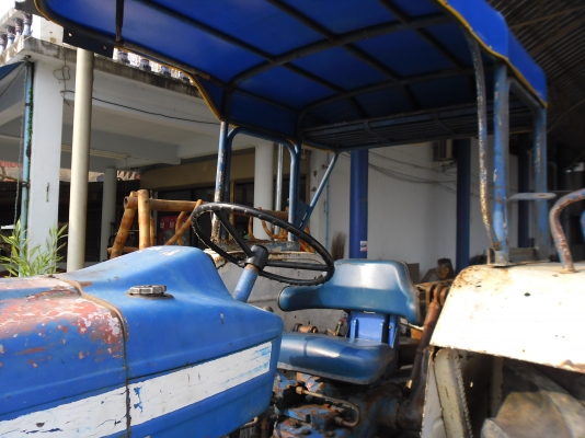 รถไถฟอร์ด FORD5000  77 แรง พร้อมผาน7+ใบดัน((086-2126921))