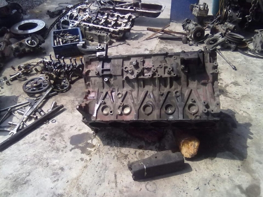 หกล้อHINO MEGA FG