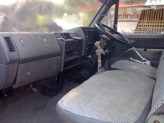 ขายNKR 58L เครื่อง 110 แรง ดั้ม รถห้างแท้ครับ