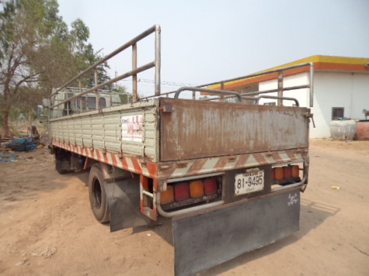 ขายรถ6ล้อฮีโน่ช่วงยาว5.50 117แรง สภาพดีราคาถูกๆๆพร้อมใช้งานคับ