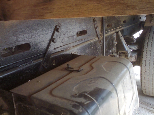 ขาย NKR 58L  110 แรง  รถห้าง เครื่องดี แชชซีสวยครับ พื้นกระบะปูสแตนเลสครับ