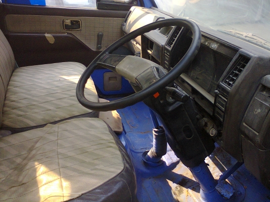 ขาย NKR 58L  110 แรง  รถห้าง เครื่องดี แชชซีสวยครับ พื้นกระบะปูสแตนเลสครับ