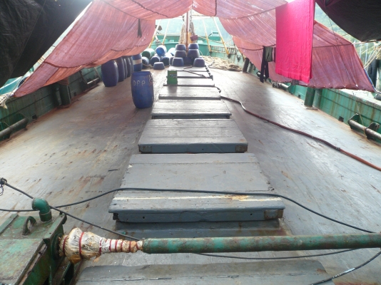 ขายเรือประมงมือสองคุณภาพดี อุปกรณ์ครบพร้อมใช้งาน โทรคุยกันก่อนได้ครับ โทร0855723200