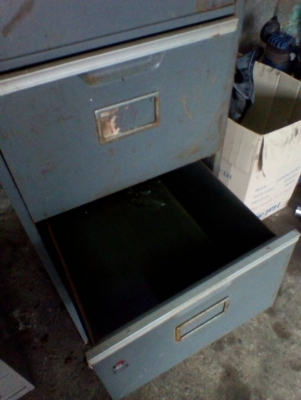 ตู้เหล็กสำนักงาน