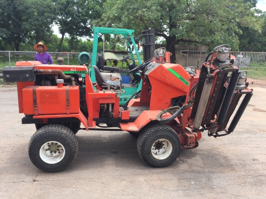 ขายรถตัดหญ้า ตัดกรีน Tsuchiya เก่าญี่ปุ่น