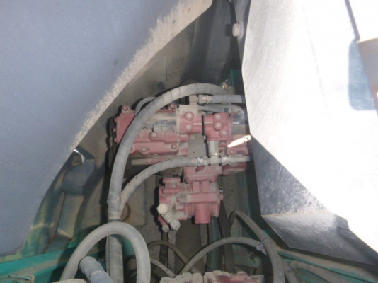 รถขุด Kobelco SK135SR อาร์มพิเศษ แทรค70 นำเข้าเองจากญี่ปุ่น