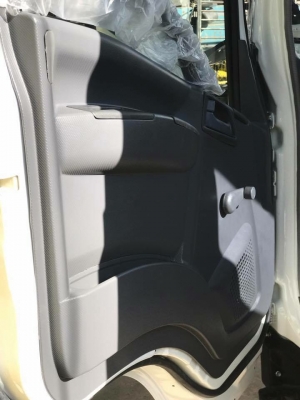 หัวรถอีซุซุMNR130