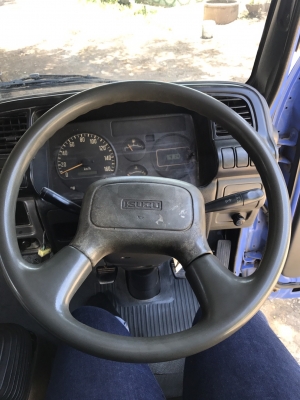 ขาย6ล้อสั้นNKRรถห้างแท้ปี46 หัวน้ำเงินเครื่อง100แรงโทโบ กระบะคาร์โก้พร้อมหลังคายาว3.20เมตร ขาย6ล้อสั้นNKRรถห้างแท้ปี46 หัวน้ำเงินเครื่อง100แรงโทโบ กระบะคาร์โก้พร้อมหลังคายาว3.20เมตร