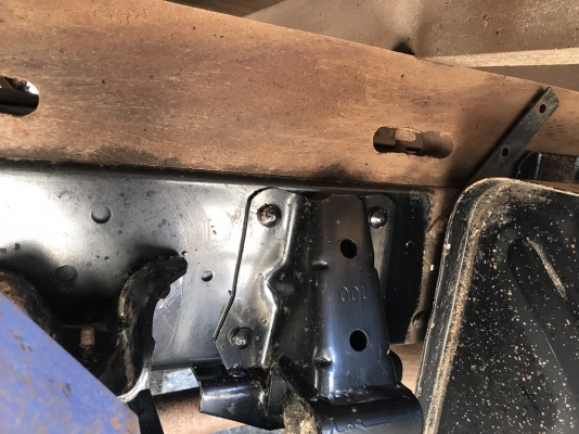 ขาย6ล้อสั้นNKRรถห้างแท้ปี46 หัวน้ำเงินเครื่อง100แรงโทโบ กระบะคาร์โก้พร้อมหลังคายาว3.20เมตร ขาย6ล้อสั้นNKRรถห้างแท้ปี46 หัวน้ำเงินเครื่อง100แรงโทโบ กระบะคาร์โก้พร้อมหลังคายาว3.20เมตร