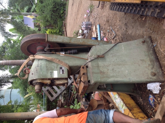 แท่นอัดไฮดรอลิค(แท่าปั้ม)