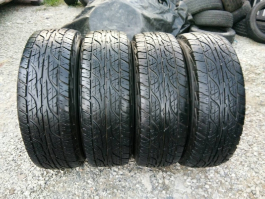 ขายยาง 225/70R15 DUNLOP AT/3  ปี15 ดอกยางหนาสวยสดไม่มีปะจำนวน 1 ชุด