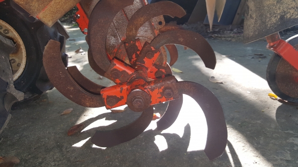 ยกร่อง สาดออกข้าง เครื่อง 10 แรงเบนชิลเพลาทด รหัสสินค้า E3 - 19 พร้อมใช้งาน