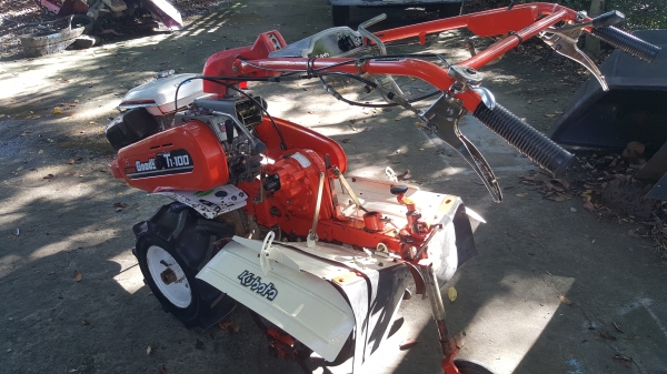 ยกร่อง สาดออกข้าง เครื่อง 10 แรงเบนชิลเพลาทด รหัสสินค้า E3 - 19 พร้อมใช้งาน