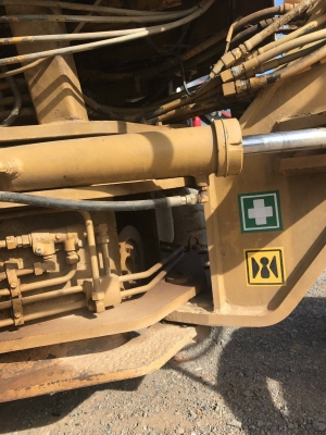 ขายรถเกรดมิตซู  MG 150 เอวอ่อน เครื่อง S6E 6 สูบเทอร์โบ ใบมีด 2.80 เมตร แอร์เย็นฉ่ำ ราคา 450000