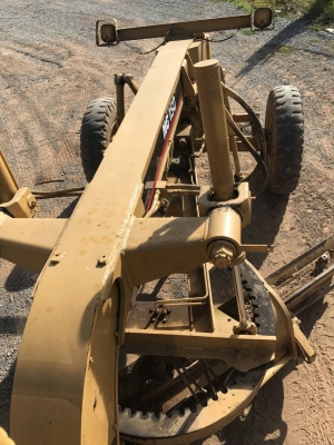 ขายรถเกรดมิตซู  MG 150 เอวอ่อน เครื่อง S6E 6 สูบเทอร์โบ ใบมีด 2.80 เมตร แอร์เย็นฉ่ำ ราคา 450000