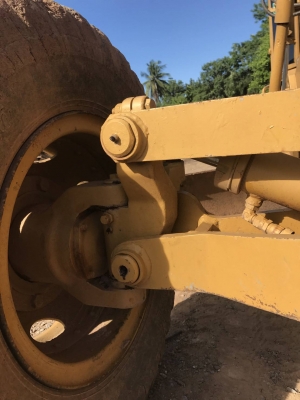 ขายรถเกรดมิตซู  MG 150 เอวอ่อน เครื่อง S6E 6 สูบเทอร์โบ ใบมีด 2.80 เมตร แอร์เย็นฉ่ำ ราคา 450000