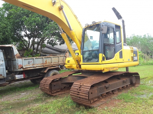 ขาย!! >>> Komatsu Pc200 รุ่น 8 พร้อมใช้งาน 1,640,000 บาท <<< เบอร์ติดต่อ 098-7155789 086-4631102