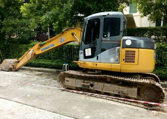 ขาย!! >>> Komatsu Pc128US สวยพร้อมใช้งาน อินวอย <<< เบอร์ติดต่อ 098-7155789 086-4631102