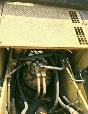 ขาย!! >>> CAT EL200B สวยๆ พร้อมใช้งาน <<< เบอร์ติดต่อ 098-7155789 086-4631102