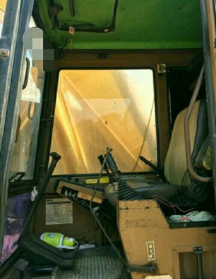 ขาย!! >>> CAT EL200B สวยๆ พร้อมใช้งาน <<< เบอร์ติดต่อ 098-7155789 086-4631102