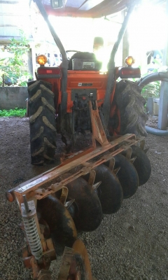 ขายคูโบต้า 36 แรง ปลายปี 52 อุปกรณ์ 3 ชิ้น เอกสารพร้อมโอน ราคา 265000 บาท รถบ้านสภาพเดิมๆ ขายคูโบต้า 36 แรง ปลายปี 52 อุปกรณ์ 3 ชิ้น เอกสารพร้อมโอน ราคา 265000 บาท รถบ้านสภาพเดิมๆ