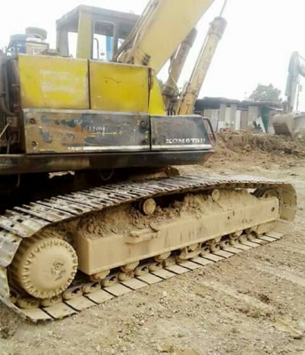 ขายแบคโฮ KOMATSU PC 200-3