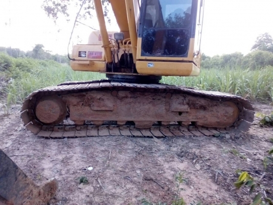 ขายด่วน..แบ็คโฮ.KOMUTSUPC200รุ่น8..ครบทุกระบบเล่มทะเบียน..ต่อรองราคากับเจ้าของโดยครงเลยคับ..