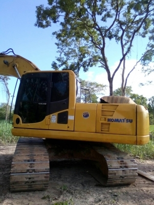 ขายด่วน..แบ็คโฮ.KOMUTSUPC200รุ่น8..ครบทุกระบบเล่มทะเบียน..ต่อรองราคากับเจ้าของโดยครงเลยคับ..