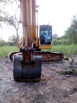 ขายด่วน..แบ็คโฮ.KOMUTSUPC200รุ่น8..ครบทุกระบบเล่มทะเบียน..ต่อรองราคากับเจ้าของโดยครงเลยคับ..