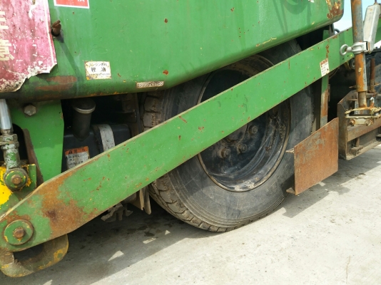 รถปูยาง Sumitomo HB25W-2 ปู2.5เมตร นำเข้าญี่ปุ่น ถูกๆ ไม่เคยใช้งานในไทย เครื่องฟิต ใช้งานได้ทุกระบบ รถปูยาง Sumitomo HB25W-2 ปู2.5เมตร นำเข้าญี่ปุ่น ถูกๆ ไม่เคยใช้งานในไทย เครื่องฟิต ใช้งานได้ทุกระบบ