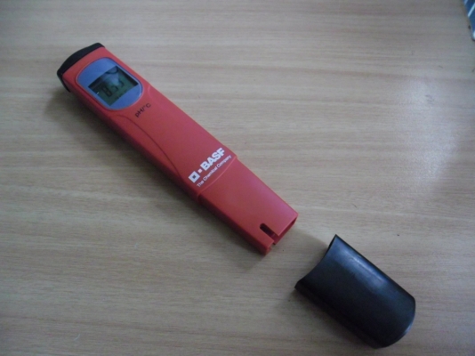 เครื่องวัดกรดด่างและอุณหภูมิ แบบปากกา รุ่น PH-0093