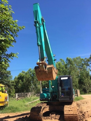 ขายด่วน 1,595,000 บาท KOBELCO SK200 MARK 8 SUPER  ทำงาน 12,1xx ชม เครื่องดี ปั้มดี โช่หนา เอวแน่น ไฟฟ้าครบ เอกสารเล่มทะเบียน  รถอยู่ จ.ร้อยเอ็ด โทร&amp;ไอดีไลน์ 0610710295