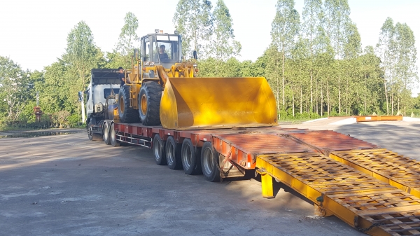 ขายรถตัก TCM 850 แขนยาว