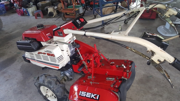 รถพรวนดินสาดออกข้าง ยกร่อง ใบตีดินเต็ม พร้อมใช้งาน