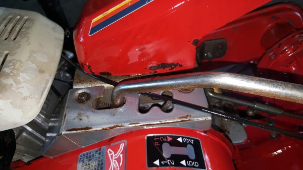 รถพรวนดินสาดออกข้าง ยกร่อง ใบตีดินสวยๆๆพร้อมใช้งาน