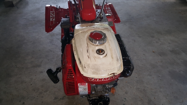 รถพรวนดินสาดออกข้าง ยกร่อง ใบตีดินสวยๆๆพร้อมใช้งาน